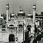 A mosque in Lahore city (INF 10/268)
