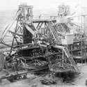 Washing plant, De Beers diamond mines, Kimberley, South Africa, 1901. Catalogue reference: COPY 1/450