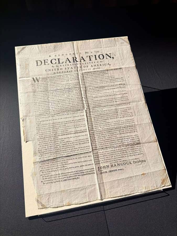 A photograph of the US Declaration of Independence printed in Exeter, New Hampshire in 1776