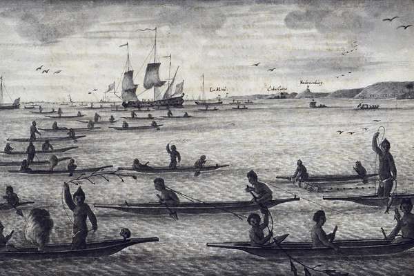 An illustration of sea fishing from canoes, with several fishing boats in the foreground, and large ships in the background.