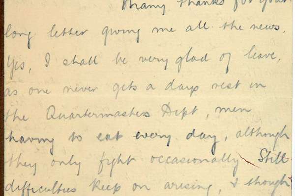 Handwritten letter on yellow notepaper, beginning 'Dear Hunt'.
