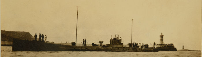 ADM 137/3883