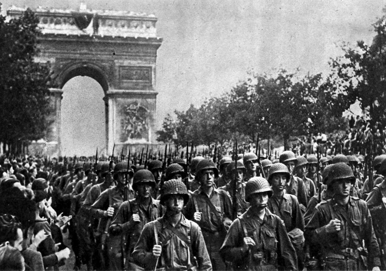 FO898/527 1945 Paris liberated WW2