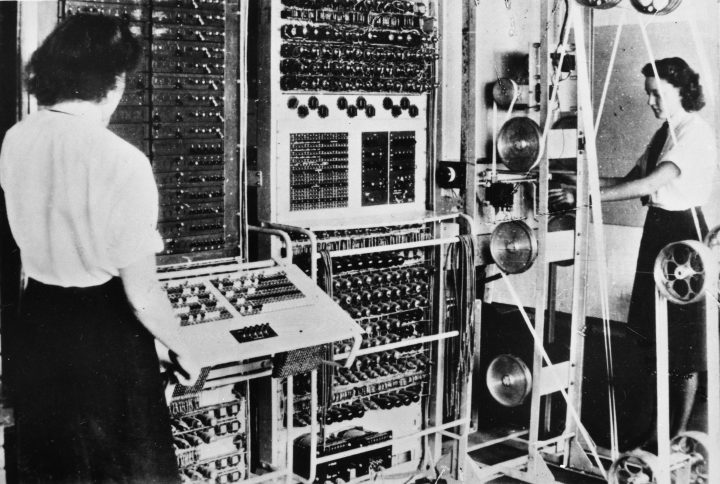 Colossus electronic digital computer (FO 850/234)