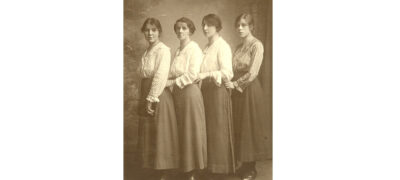 Image of The Davies sisters
