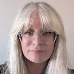 Portrait photo of Deborah Wade-France.