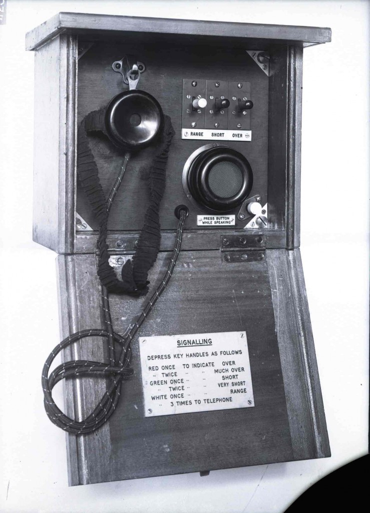 Gun spotters field communication device, 1915 (BT Archives cat ref: TCB 417 E01723)
