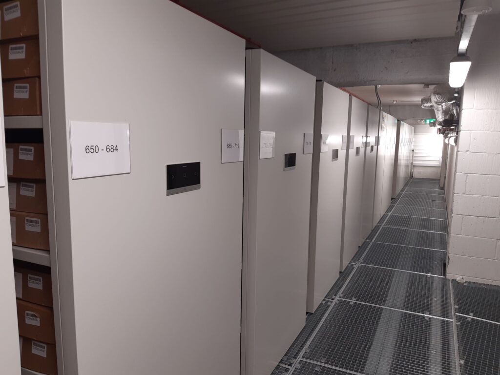 Open Corridor Racking System Calderdale Archives - Archives sector