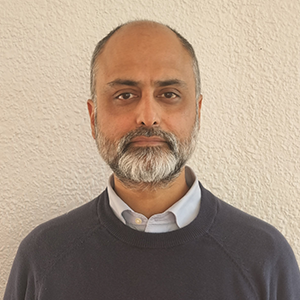 Iqbal Singh is part of the Outreach team at The National Archives, which he joined in 2015. He has led on a number of public engagement projects including on the 1919 Riots, South Asia and the First World War, colonial seafarers in the 1920s, and The Partition of British India. He is currently leading two pioneering programmes which use life stories, the first is looking at mixing archival research with therapeutic practice to address histories of racism, colonialism and empire. The second is employing drama to widen and deepen our understanding of the past. Iqbal’s interest in local history stems from his own academic work using micro-histories to explore wider themes including of transnational significance. He holds a Masters of Public Administration and a Masters in History. He is currently part of the History PhD programme at Kings College London, researching migration and empire in the interwar years.